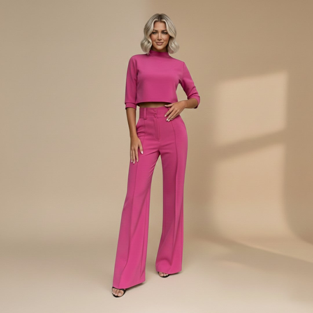 Tweedelige dames set met crop top en wijde broek | outfitstijl